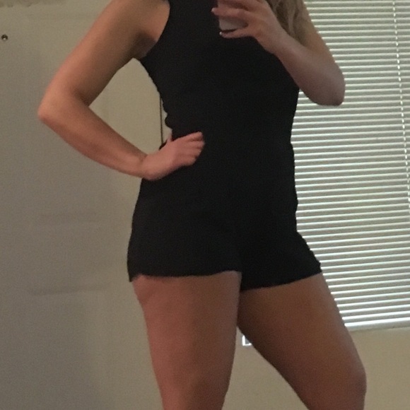 Romper! - Picture 3 of 3