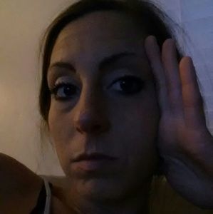 Meet your Posher, Anicia