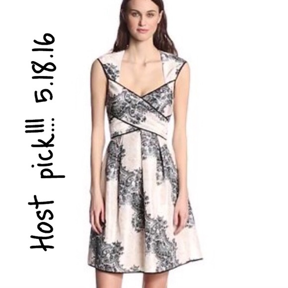 🇺🇸4th SALE🇺🇸 Jessica Simpson Cross Front Dress