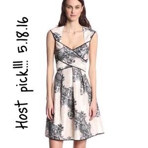 🇺🇸4th SALE🇺🇸 Jessica Simpson Cross Front Dress