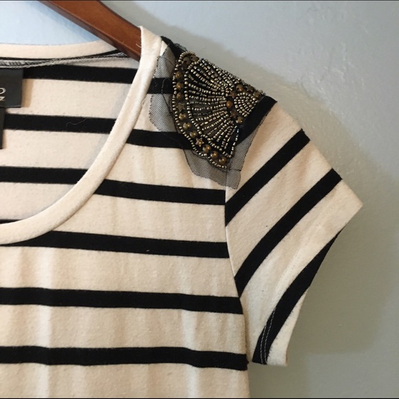 Tops - Black and white striped tee shirt