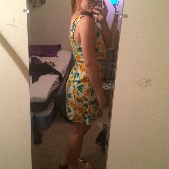 SOLD✔️ - Picture 2 of 3