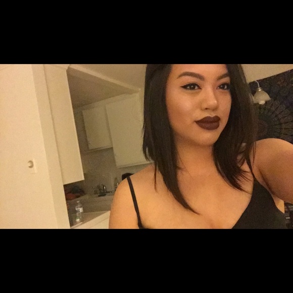 Welcome to my closet! - Picture 1 of 1