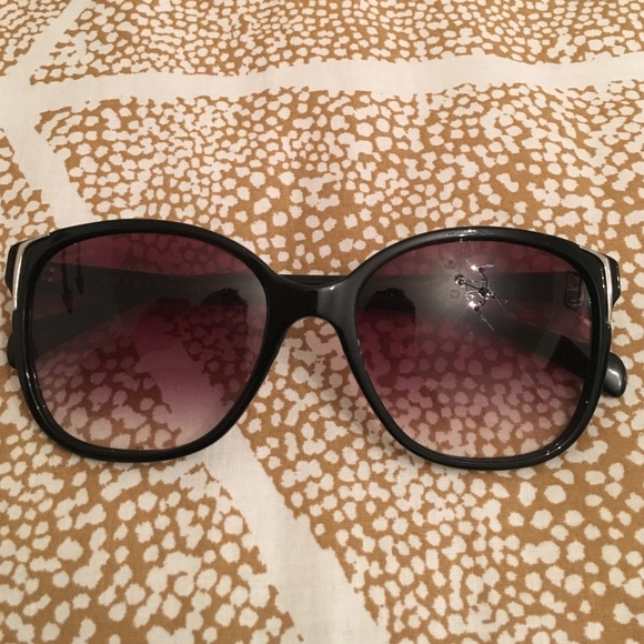 Prada polarized sunglasses - Picture 3 of 3