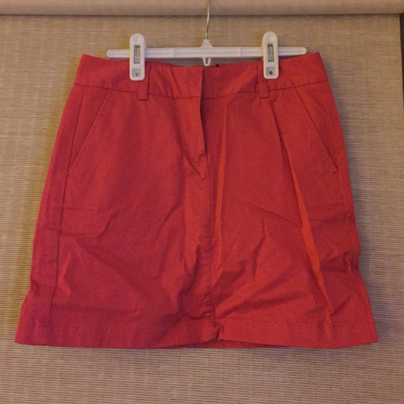 Vineyard Vines NWT Deep Pink Mini Skirt Sz 2 - Picture 2 of 2