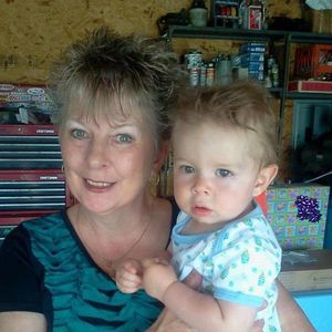 Meet your Posher, Debbie