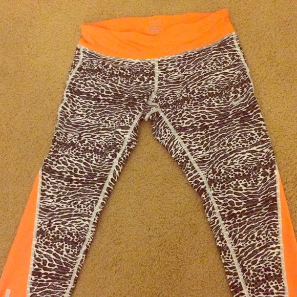 Nike Capri running pants