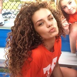 Meet your Posher, Sami