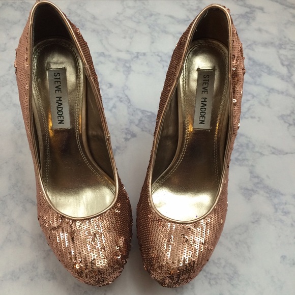 { S T E V E . M A D D E N } - Picture 2 of 4