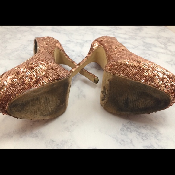 { S T E V E . M A D D E N } - Picture 3 of 4