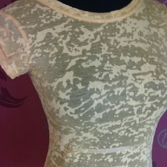 CUTE TOP - Picture 2 of 4