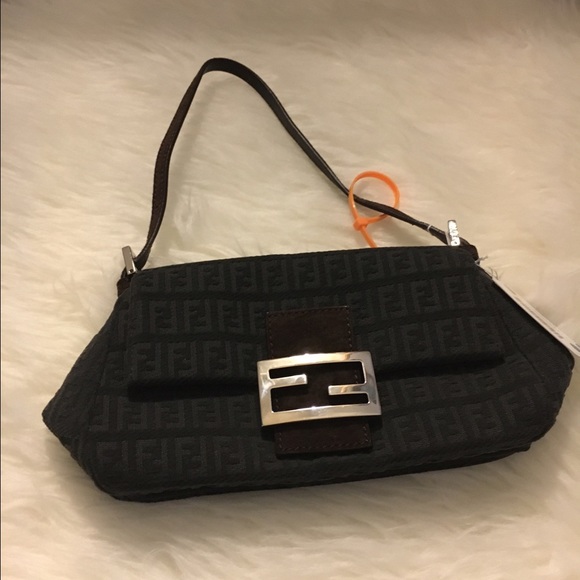 Fendi bag - Picture 2 of 2