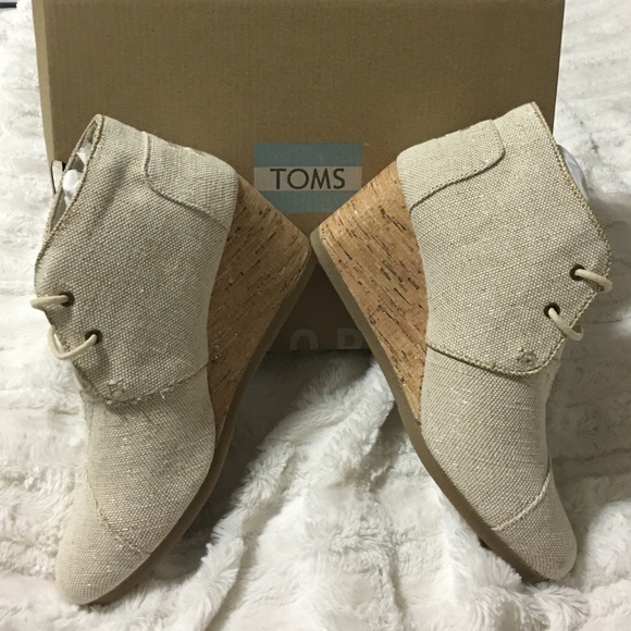 BNIB TOMS Desert Wedge Booties - Picture 3 of 4