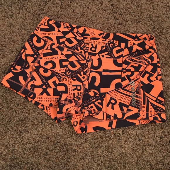 Reebok Pants - Reebok Fitted Crossfit Shorts