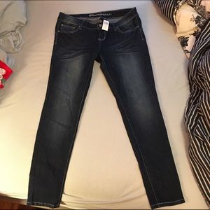 Dark wash skinny jeans