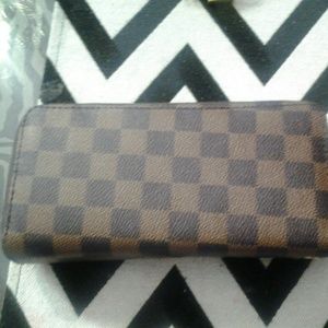 Brand  new gorgeous wallet