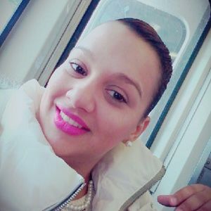 Meet your Posher, Vicky