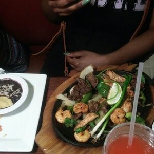 Meet your Posher, Kendra