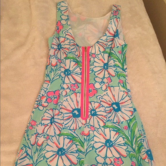 Lilly Pulitzer Delia dress in splish splash print - Picture 2 of 4