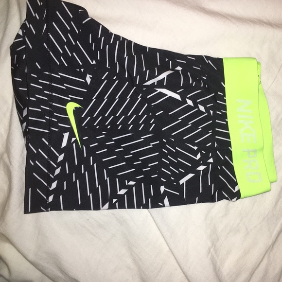 Nike spandex