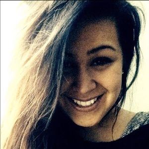 Meet your Posher, Lucy