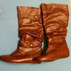 Brown boots