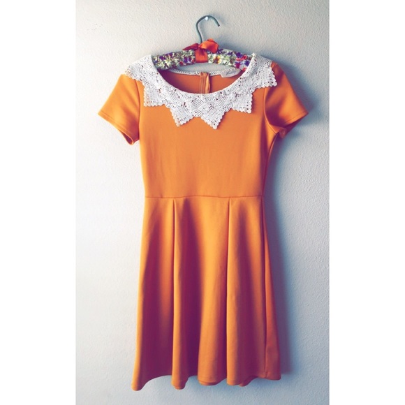 FreeDay Lace Collar Dress