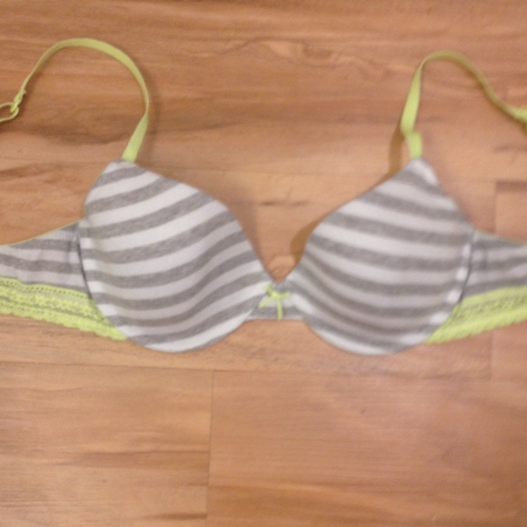 Bra, size 36C