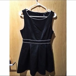 Open-back black dress