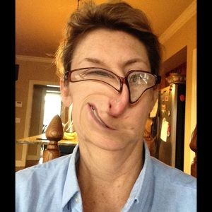 Meet your Posher, Pam