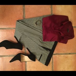 Absolutely cute limited crop pants