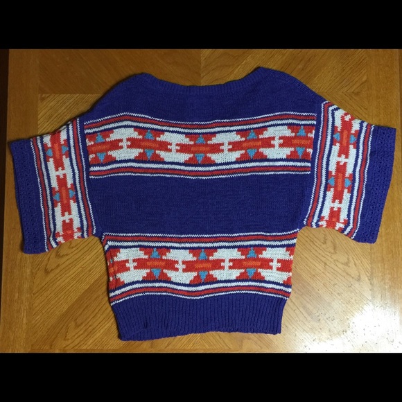 American Eagle sweater - Picture 3 of 3