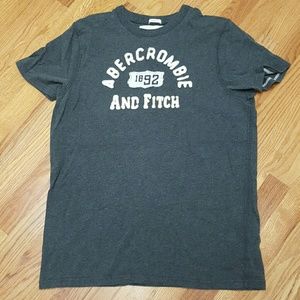 ABERCROMBIE AND FITCH MUSCLE TEE