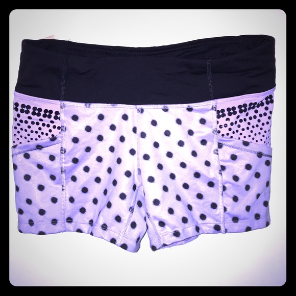 Women's workout shorts - Picture 1 of 2