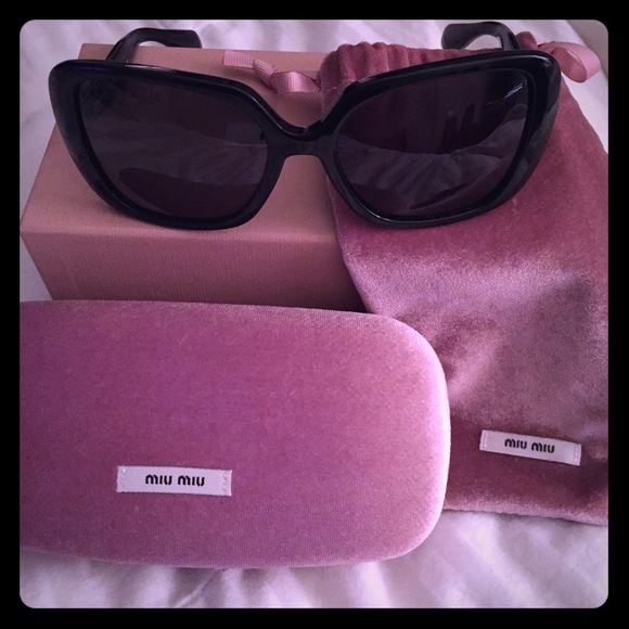 Don\'t go with my face sharp, worn once