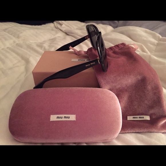 Don\'t go with my face sharp, worn once main image 2
