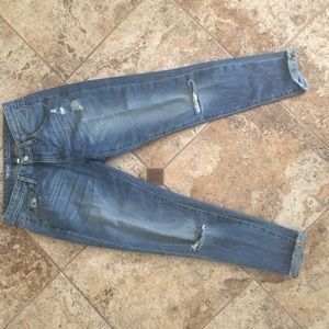 Mossimo boyfriend distressed jeans