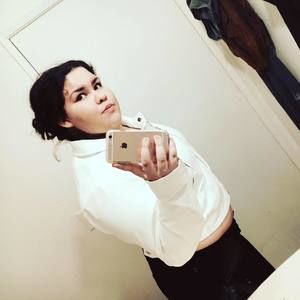 Meet your Posher, Lesley