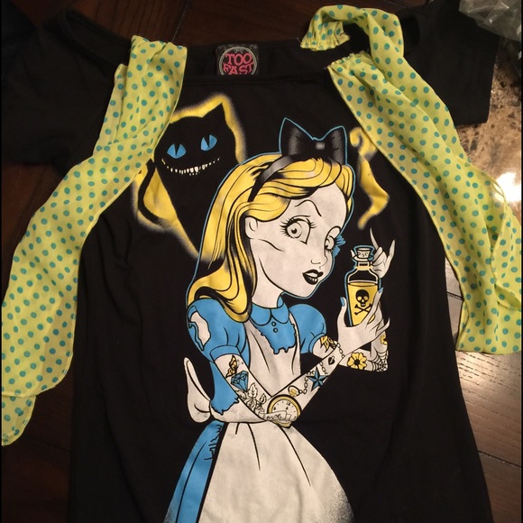 Alice in Wonderland Shoulder Tie Tee