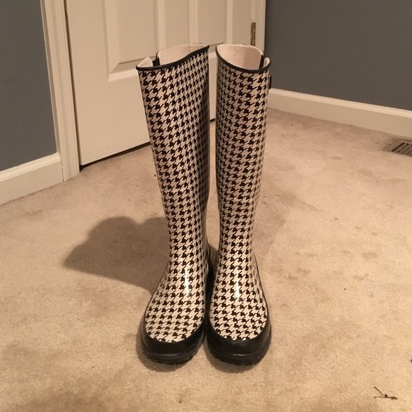 *Sperry Top-Sider Houndstooth Rain Boots*