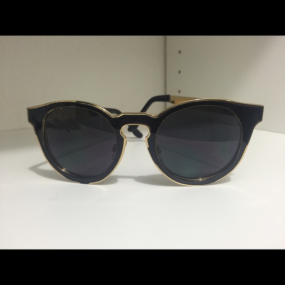 cute round glasses! - Picture 3 of 4