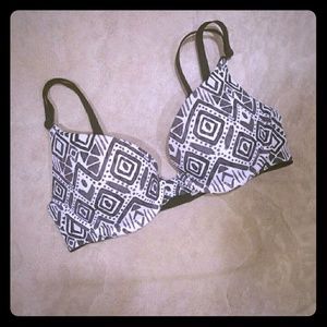 Victoria's Secret VS PINK Push-up Bra