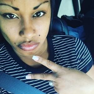 Meet your Posher, Jade