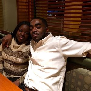 Meet your Posher, Makieta