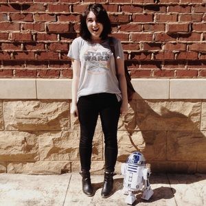 Meet your Posher, Michaela