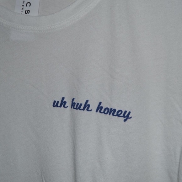 ISO BRANDY MELVILLE GRAPHIC TEES - Picture 1 of 1