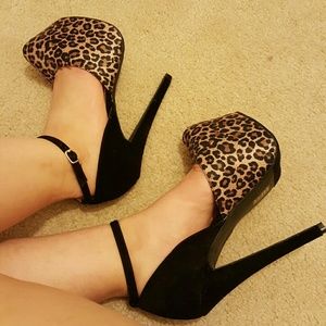 Lola Shoetique Heels