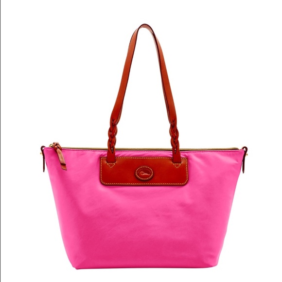 Dooney & Bourke Medium Tote Nylon FW012
