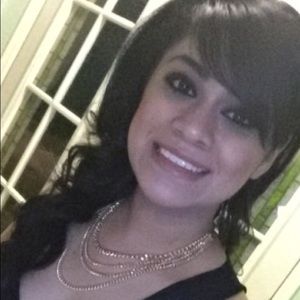 Meet your Posher, Joana