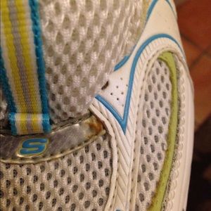 Shoe flaw